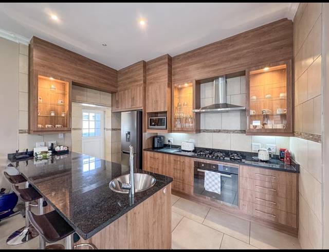 3 BEDROOM HOUSE FOR SALE IN MIDSTREAM MEADOWS